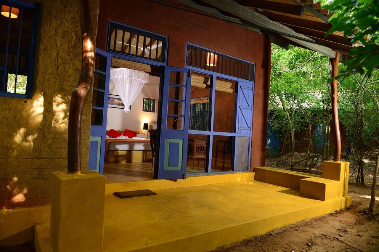 Back Of Beyond - Pidurangala Villa Sigiriya Eksteriør billede